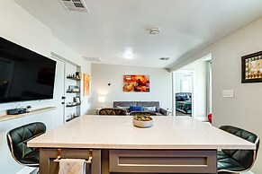 Couples Retreat w/ Grill Near El Paso Zoo!