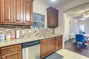 Family-friendly Irving Townhome w/ Yard!
