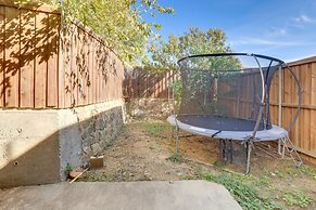 Family-friendly Irving Townhome w/ Yard!