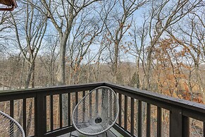 Vernon Township Condo w/ Balcony Near Ski Lifts!