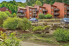 Vernon Township Condo w/ Balcony Near Ski Lifts!