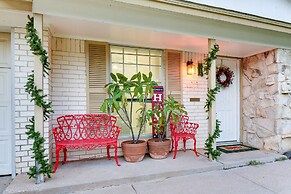 Walk to At&t Stadium: Arlington Home w/ Patio!