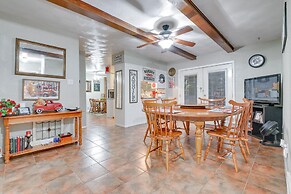 Walk to At&t Stadium: Arlington Home w/ Patio!