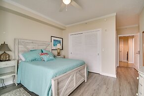Resort-style Biloxi Condo: Walk to the Beach!