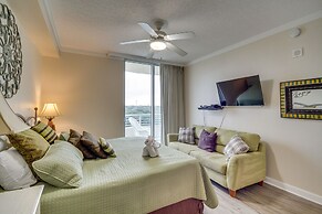 Resort-style Biloxi Condo: Walk to the Beach!