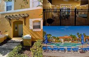 Ultimate Vacation Villa Near Disney 3 Bedroom Townhouse by RedAwning