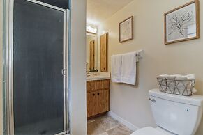 Charming Cottage Escape 3 Bedroom Home by RedAwning