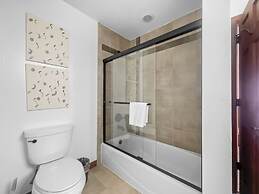 208 Tenderfoot 5 Bedroom Home by RedAwning