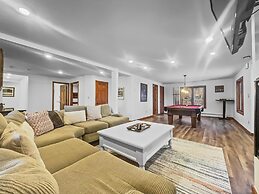 208 Tenderfoot 5 Bedroom Home by RedAwning