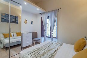 Central Cozy Apartment 70m2 In '700s Baroque Building