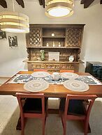 Historical 1400 Ft2 Apartment At Temple Of Apollo