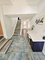 Manatee Cove Compound Retreat Star5vaca