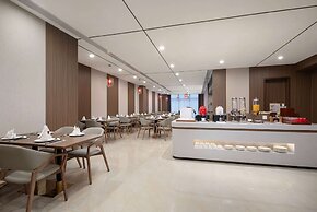 Ramada Encore By Wyndham Jinan Shanghe