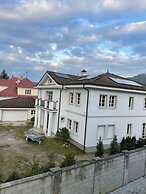 DOHNANYI Villa by CHORS
