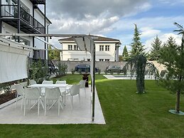 DOHNANYI Villa by CHORS