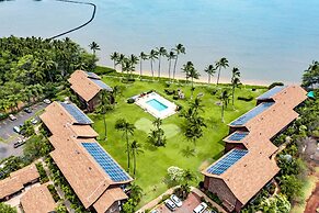 Molokai Shores