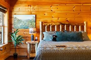 Whispering Pines Retreat By Ghosal Luxury Lodging