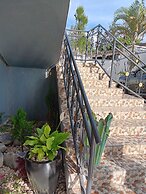 La Cafecito Bistro and accommodation