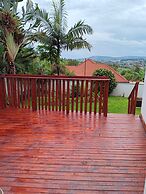 La Cafecito Bistro and accommodation