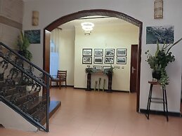 La Cafecito Bistro and accommodation