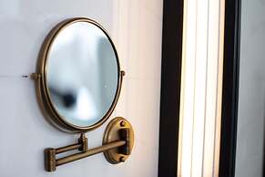 Lotus D'Orient Cruise