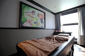 Lotus D'Orient Cruise