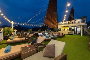 Lotus D'Orient Cruise