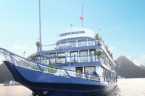 Lotus D'Orient Cruise