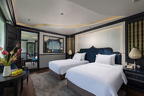 Lotus D'Orient Cruise