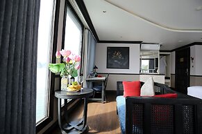 Lotus D'Orient Cruise