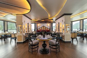 Lotus D'Orient Cruise