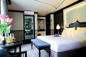 Lotus D'Orient Cruise