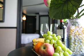 Lotus D'Orient Cruise