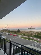 Apto Pe na Areia - Frente Mar - Imbituba