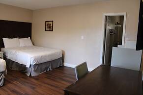 Elsinore Hot Springs & Lodge