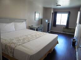 Elsinore Hot Springs & Lodge