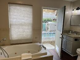 Elsinore Hot Springs & Lodge