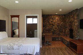 Elsinore Hot Springs & Lodge