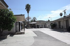 Elsinore Hot Springs & Lodge