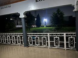 Charming 5-bed House in Kigali