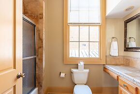 The Manor on St. Philip