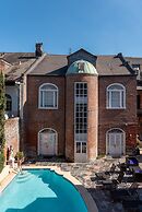 The Manor on St. Philip