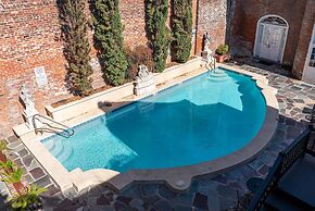 The Manor on St. Philip