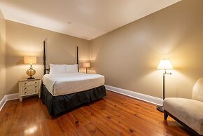 The Manor on St. Philip