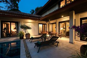 Katamanda Villa Chanti pool with gardens near Kata beach