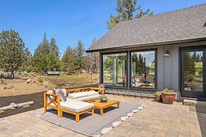 The Gem Estate by Avantstay Modern Farmhouse w/ Lavender Fields + Hot 