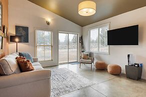 The Gem Estate by Avantstay Modern Farmhouse w/ Lavender Fields + Hot 