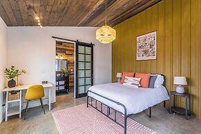 The Gem Estate by Avantstay Modern Farmhouse w/ Lavender Fields + Hot 