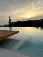 Myzith Luxury Suites