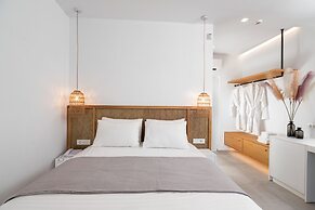 Myzith Luxury Suites